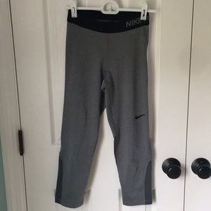 Nike Pro gray capri leggings